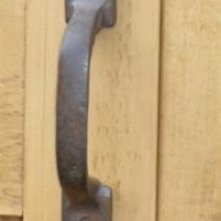 Cast D handle
